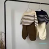 男の子のプルオーバーの赤ちゃんのセーターのための子供のセーター縞秋冬子供女の子服ウール幼児カーディガンプルオーバー