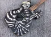 Hembry Hand Gesneden J Frog George Lynch Skull Bones Elektrische Gitaar Floyd Rose Tremolo, Palissander Fingerboard, Black Hardware