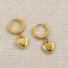 Articoli pendenti del metallo del cuore del cuore di colore dell'oro dell'oro della tendenza per le donne Gioielli dell'orecchino dell'acciaio inossidabile geometrico della moda delle donne
