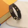 Europe America Fashion Style Lady Women Three Flower Print V Letter Pattern Leather My V Icons Bracelet Bangle M6791E284m