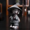 Obiekty dekoracyjne Figurki Ceramiczne Little Monk Warrior Budda posągi Samuraja Osobisty Kreatywny Herbata Ulubiona ceramika Buda Dekoracja domu