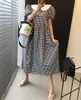 Korejpaa Femmes Robe Corée Été Mode Rétro Poupée Col Contraste Couleur Plissée Taille Bulle Manches Plaid Longue Robe 210526