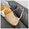 Borsa di alta qualità in vera pelle cosmetica da donna Cleo spazzolato Menger Tote Nylon Uomo Luxurys Designer Borse a tracolla Hobo Crossbo225h