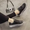 2023 Casual schoenen vrouwen schoenen platform s dames vatte casual schoenen ademende echt lederen schoenen wit plat meisje