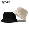 Cloches DiLidala Outdoor Solid Smooth Fisherman Hat For Women Korean Version Summer Sunscreen Sunhat Fashionable Bucket Man