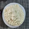 DW0137 Przy Animals Lion Head Silicone mögel Svål Mögel Handgjorda tvålmagar Mögelar Ljusstake Silikon Mögel harts Lera Mögel 210225249M