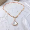 Europa Amerika Mode Stijl Sieraden Sets Lady Womens 3A Zirkoon Wit Moeder van Parel Fanned Koperplated met Rose Gold Necklace Oorbellen