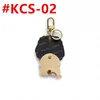2021 KeyChain Key Chain Keychains Buckle Lovers Car Handgjorda läder Män Kvinnor Väska Pendant Tillbehör 4 Färg med ruta #KCS-01