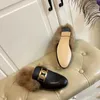 Mode Italië Toscane Konijn Haar Slipper Vrouwen Casual Bont Warme Pluche Sliders Calfskin Sandalen Platte Hak Slippers Luxurys Ontwerpers Schoenen