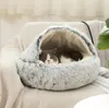 Lit rond pour chat en peluche douce avec capuche - Donut pour chiens et chats - En fausse fourrure - Confortable et auto-chauffant - Fond antidérapant