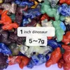 Favor de fiesta de fábrica Animal dinosaurio coleccionable piedra tallada arte estatuilla amatista natural bolsillo cristales curativos piedras preciosas