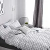 Fashion Classic Black White Grid Bedding Set Double Queen King Bed Linen Bedsheet Duvet Cover Pillowcase för barn Vuxna 211007