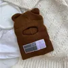 Gorro/caveira tampas urso orelhas de balaclava 1 buraco máscara de esqui handmade de crochê full rosto chapéu de lã garganta de bote de rua de inverno