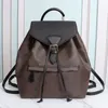 Bolsas escolares à prova d'água de moda Mochila estilo feminino Patchwork Letra Linha Couro genuíno Lantejoulas Lona Casual Letra Embossing Hasp Bolsas macias