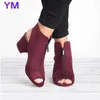 2020 Новый стиль лодыжки ботинки из искусственной замки кожа повседневный открытый Peep Toe Sandals мода на молнии квадратных каблуков для женщин размер 34-43 y0721