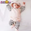Sonbahar Bebek Erkek Giyim Seti Uzun Kollu Sıcak Kapüşonlu T-Shirt + Pantolon Bebek 2 adet Suit Yenidoğan Sevimli Bebek Kız Giysileri 210309
