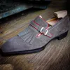 2021 جديد الرجال شرابات الأحذية ربيع الخريف الجلد المدبوغ تيسيل الجانب مشبك اللباس أحذية الرجال المتسكعون للرجال HG331