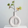 Modern Ceramic Dried Flowers Vase Home Decoration Creative Art Tabletop Flower Pot Office Living Room Decor Ornaments s 211215