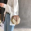 Hot Hexagon Ny Mulit Style Straw + PU Kedja Messenger Väskor Kvinnor Sommar Rattan Handgjorda Vävt Beach Boho Väskor Bolso Feminina