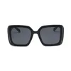 Designer solglasögon för kvinnor mode solglasögon fyrkantig sommarstil full ram hög kvalitet UV -skyddsugare