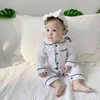 Groothandel 0-24M Pasgeboren Jumpsuit Babykleding Lente Peuter Kostuum Jongens Meisjes Solid Long Home Wear Romper Pure Cotton Pyjama G1221