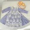 Koreansk stil Spring Kids Girls Dress 2-PCs Set SPACE Smock + Floral Princess Barn Söt Kläder E9048 210610