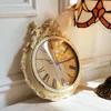 Horloges murales American Retro Golden Résine Crafts Angel Garçon Soufflant Trompette Clock Horloge de séjour Décoration de salon Ornements
