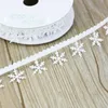 5 METERSLOT 25mm Nonwoven Fabric Snowflake Ribbon Ultraljud präglad juldekoration Sträng Y201020