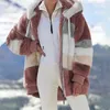 Abrigo de felpa de invierno 2022 para mujer, chaquetas con cremallera y capucha a la moda, chaqueta Parka cálida informal de piel sintética con costuras de gran tamaño a cuadros para mujer