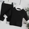 Conjunto de ropa para niños de color sólido 2 unids / set Ropa infantil Espesar camiseta Leggings Pantalones para invierno Otoño Trajes para niños 211224