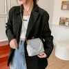 Axelväskor pu läderklippväska för kvinnor 2021 liten akrylkedja lady shell crossbody mode handväskor 4 färg