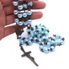 Hängsmycke Halsband Blå Bronsfärg Glaspärla Rosary Beaded Halsband Jesus Kors för Kvinnor Religiösa Katolska Smycken Presenter