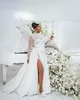 Arabski Aso Ebi Ebi Ebi Ebids Sexy High Split Sukienki ślubne długie rękawy Satynowe suknie ślubne ZJ0533