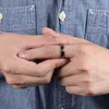 結婚指輪Eamti Men Ring Titanium白いキュービックジルコニアインレイ