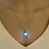 Collar con colgante que brilla en la oscuridad, collares con corazón de amor para mujer, accesorios de joyería de piedra luminosa