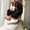 Grande fiocco sulla testa Fermaglio per capelli piatto in peluche femminile autunno inverno copricapo clip squalo