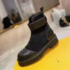Soepel lederen motorrijder Ankle Chelsea Boots Platform Wedges Slip-on round teen blok hakken platte laarsjes dikke halve laars luxe ontwerper voor dames fabrieksschoenen