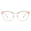 Lunettes de soleil Lunes de blocage de lumière bleu unique pour femmes Prescription Reading Metal Cateye Luxury Designer Eaux-lunettes Fashion Shade2733928