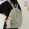 Kvinnor nylon söt ryggsäck björn kvinnlig student högskola skolväska badge flicka docka ryggsäck kawaii bok damer mode väskor trendig 210922