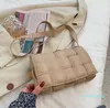 Designer- Handväska Kvinnors Väska Fashion Weaving Sneding Single Shoulder Pure Färg Enkel Kudde Väskor