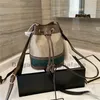 Drawstring Bags New Luxurys Designers Bucket Shoulder Bag Leather Handbags Girl Metallic Fashion Women Bags Cross Body Clutch