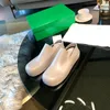 Designers vattentät sommarsandal kvinnor sandaler ny design matt gummi slip-on remplattform regn stövlar märke godis färger casual strandskor man designer