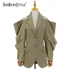 TWOTWINSTYLE Сплошная складка плиссированные женские пальто, зубчатое пальто с длинным рукавом, собранная талия вырезать женскую модную одежду моды 2111122