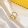 レディースカップルの贅沢なファッションの婚約指輪の魅力的な魅力的なリングのための結婚指輪の結婚指輪