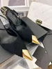 22 SS SPRING SANDALS علامات تجارية متطورة للأحذية النسائية تصميم سلسلة Salaren Leather مع 99 سم ​​99
