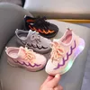 Size 21-30 Fashion Toddler Girl Shoes Led Glowing Kids Sneakers Light Up Shoes Luminous Sneakers Boys Girls Casual Breathable G1025