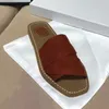 مصمم الشاطئ Woody Women Roman Slippers Summer Sandals Pearl Womens Lipers Print Slide Wide Flat Lady Slipper