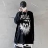 Футболка с длинными рукавами Топы Женщин Streetwear Top Goth Harajuku Череп футболки Ригеральные Граффити Темная Высокая улица Свободные Дниз 210302