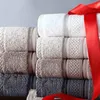 Handdoek Hoge Kwaliteit Zachte Absorberende Badhanddoeken Dikke Volwassen Wit El Talhas de Banho Douche Caps Huishoudartikelen 50C6023