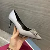 Fashion New High Quality Women's Formal Shoes Silk Upper Rubber Sle Flat Sole Se Hel 6.5 Inch Igh Heel Sexy Pointed Sandals with Dust Bag Wedding 35-40 xy Original Quality